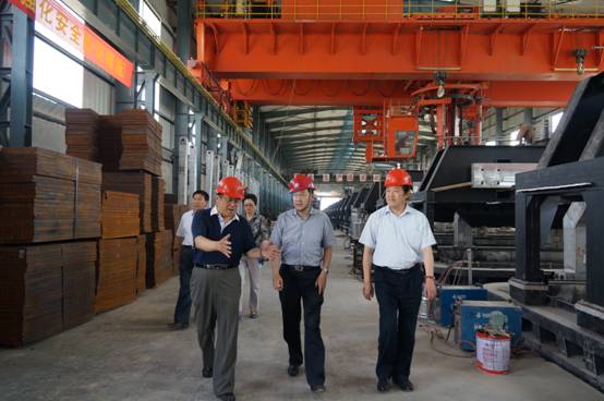 青海省国资委副主任毛占彪实地考察6732顶级游戏娱乐集团重点项目