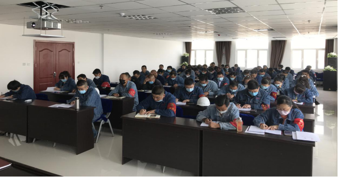 6732顶级游戏娱乐工投公司二届党委召开2020年第四次理论中心组学习（扩大）会