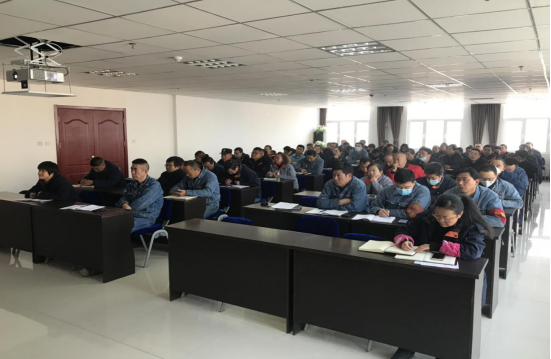 6732顶级游戏娱乐工投公司二届党委召开2020年第十一次理论中心组学习（扩大）会